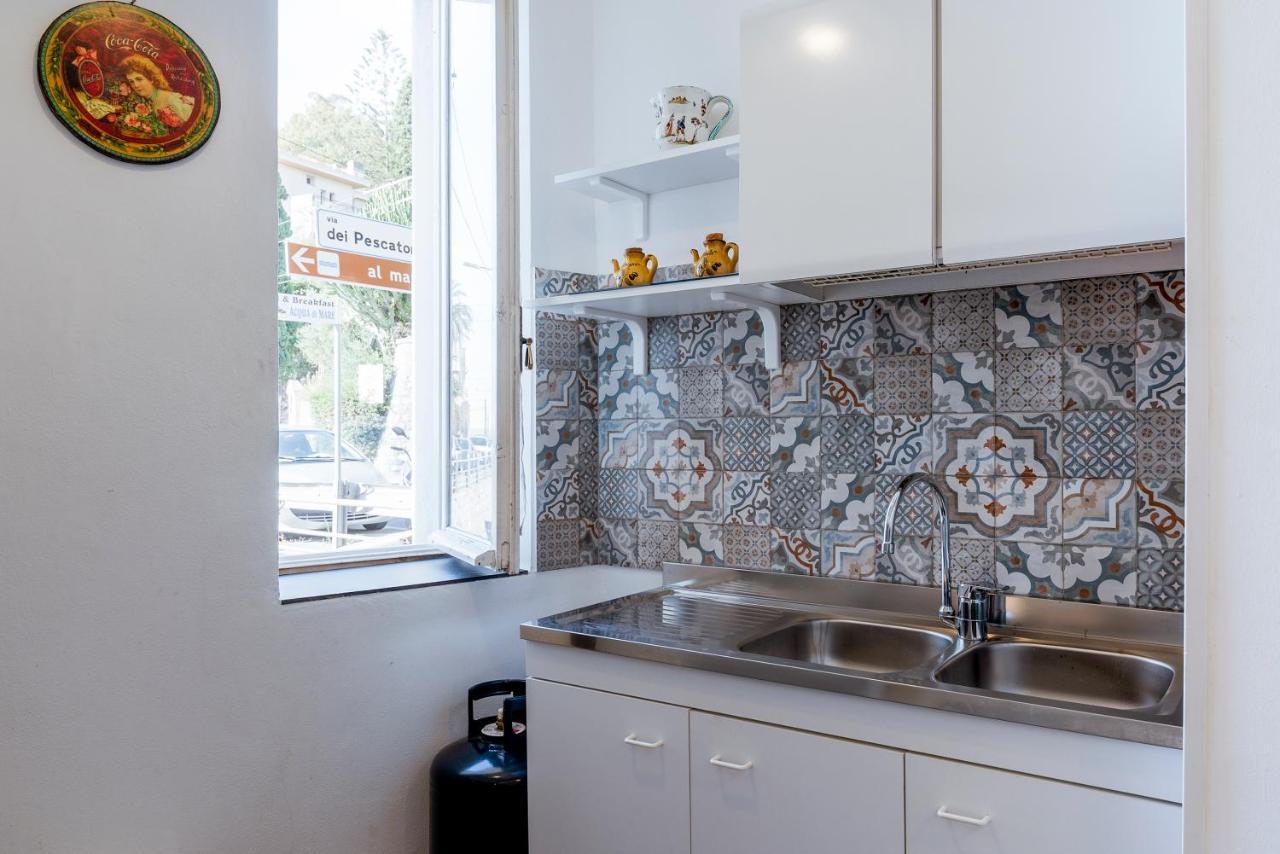 New Fishermans House Seaside, Air Conditioning & Wi-Fi Bordighera Exterior photo